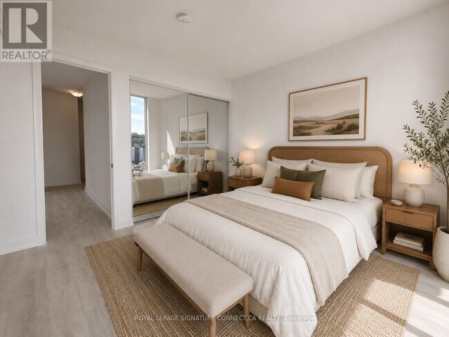 Photo - 75 James St S Unit 1710