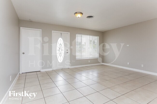 Photo - 3611 NW 36th St