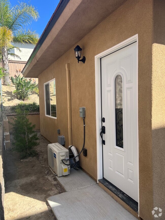 Building Photo - 1069 Mount Whitney Rd Unit ADU 1067 Rental
