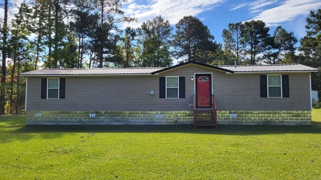 Building Photo - 2-Bedroom, 1-Bath Single Wide