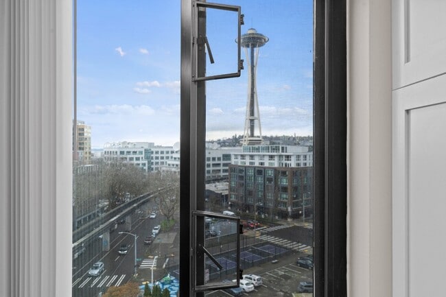 City View at Skye Apartments in Seattle, WA 98121
