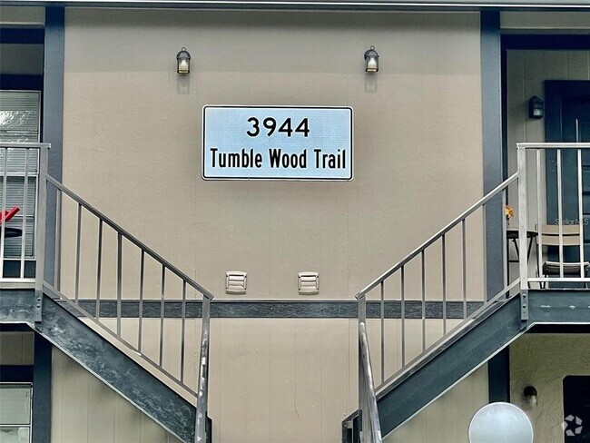 Building Photo - 3944 Tumble Wood Trl Unit 101 Rental