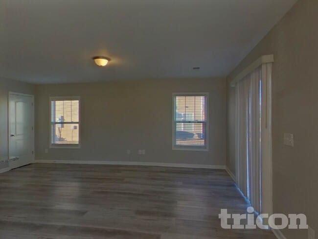 Photo - 422 Providence Plantation Cir