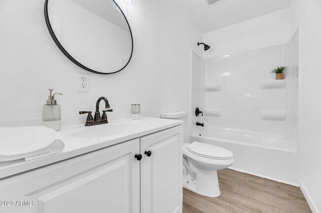 1505 W McKinley St Unit 1