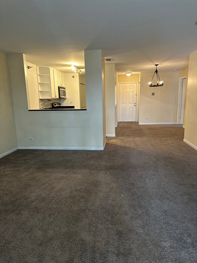 Photo - 214 Glengarry Dr Unit 201