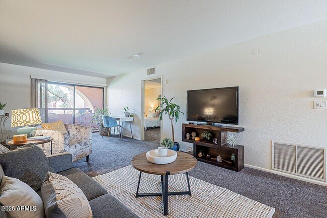 Photo - 12212 N Paradise Vlg Pkwy S Unit 316