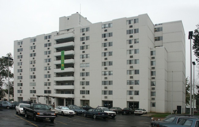 Photo - Belle Tower Apartments