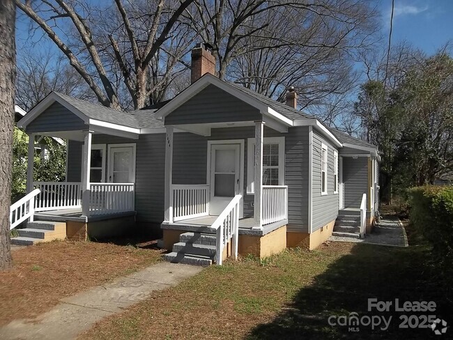 Building Photo - 1604 Allen St Rental