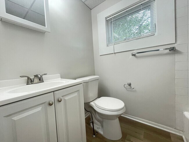 Photo - 45 Ashland St