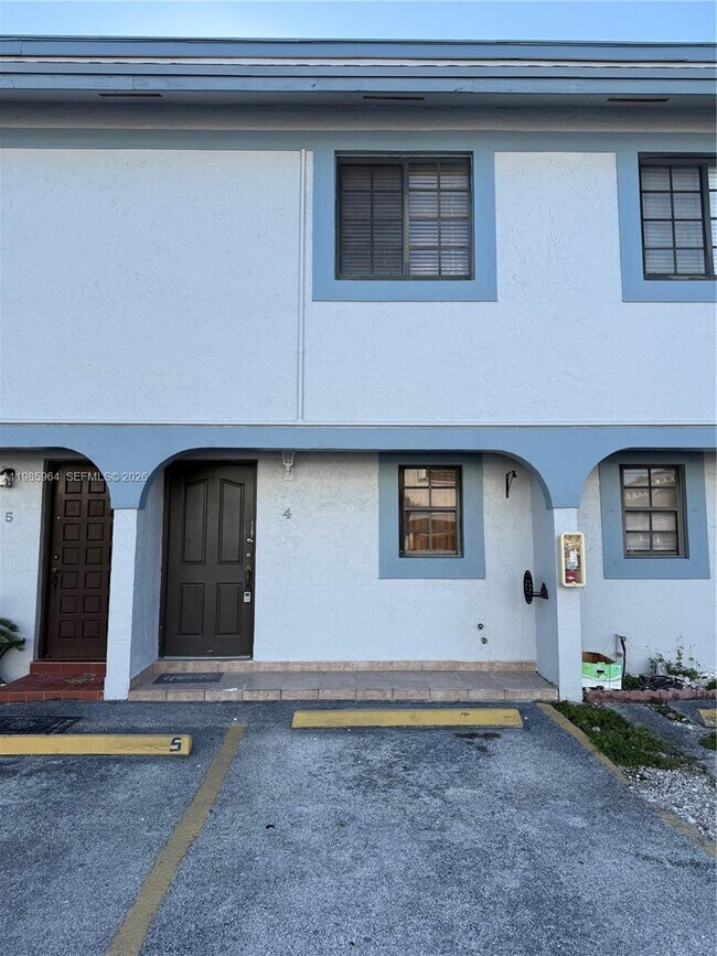 Building Photo - 11789 SW 18th St