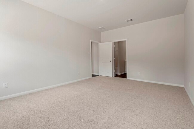 Photo - 8214 Burnt Orchid Dr