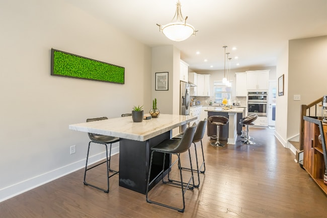 Photo - 15040 New Amsterdam Ln