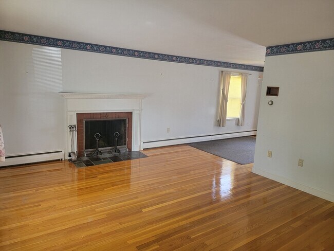 Photo - 23 Hull St Unit 1
