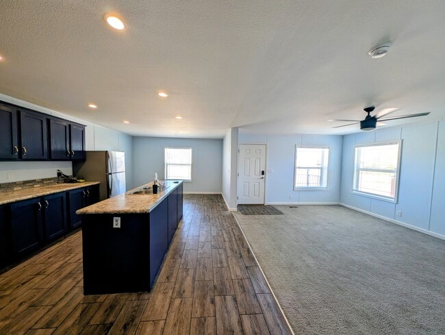 Photo - 3118 Herrick Pl