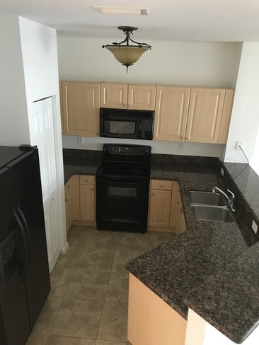 Mariner Village Townhomes