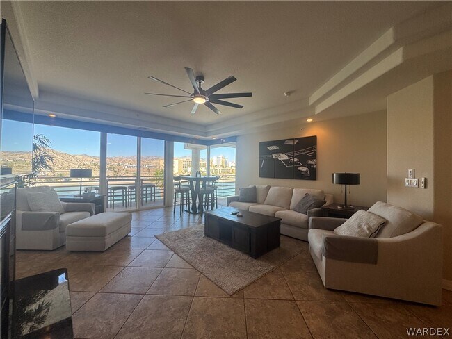 211 Moser Ave Unit 302