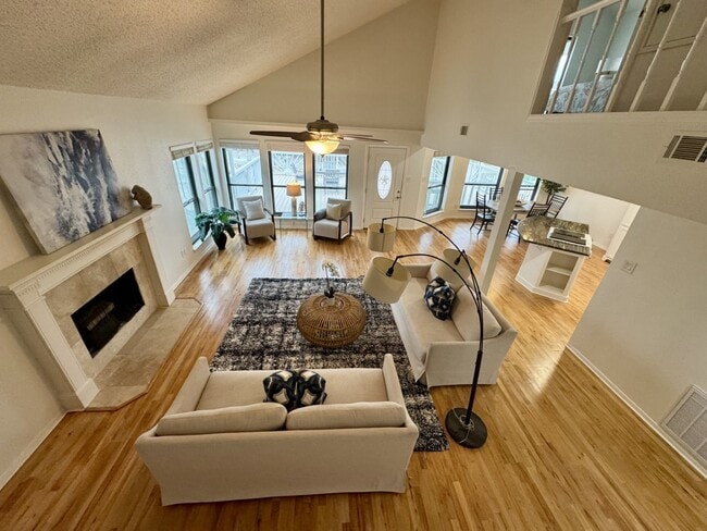 Photo - 339 Admiral Cir