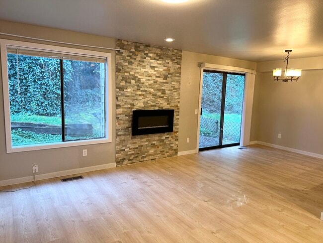 Photo - 12713 NE 83rd Ct