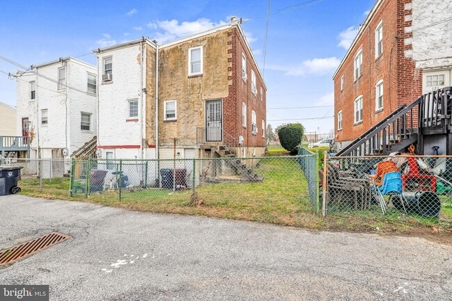 Photo - 123 Eastlawn Ave