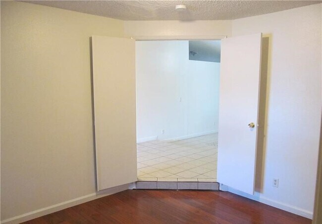 Photo - 4585 Magdalena Ct