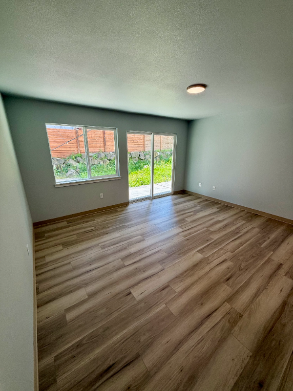 Photo - 1725 SW Barton St Apartment Unit 103