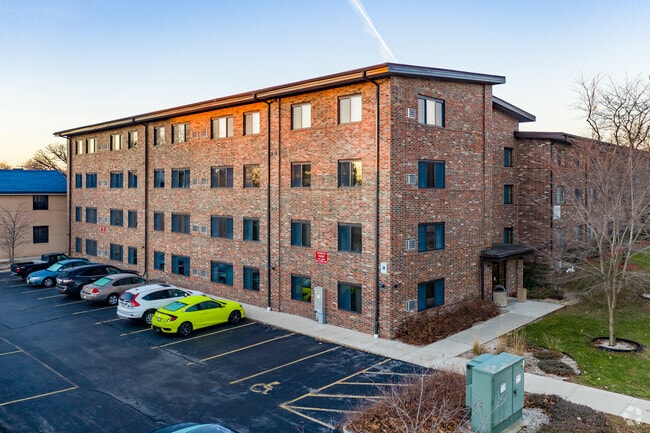 Regent-East Apartments