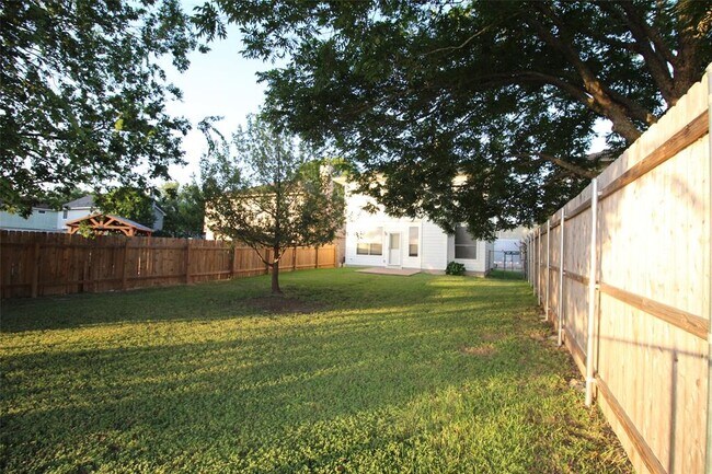 8622 Piney Creek Bend