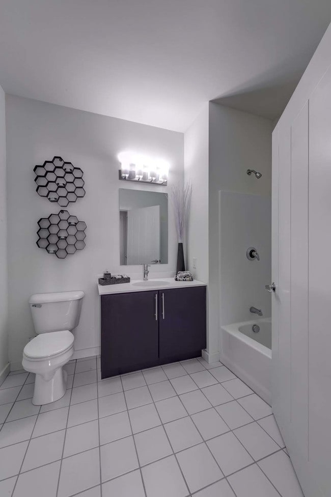 Photo - The Box District