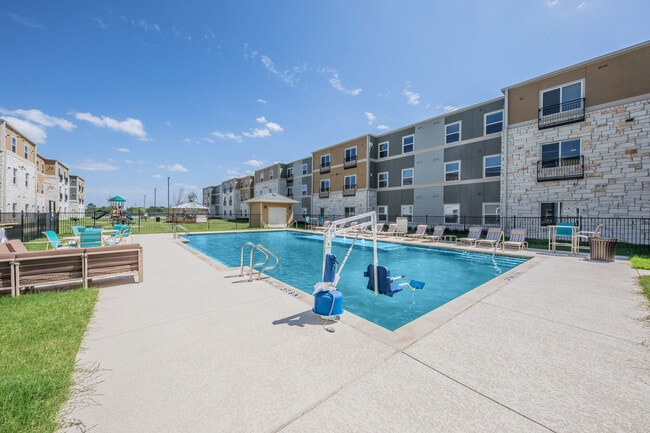 Photo - Forestwood Apartments