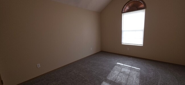 Photo - Beautiful 3 Bedroom 2 Bath in Battlefield for $1,495!