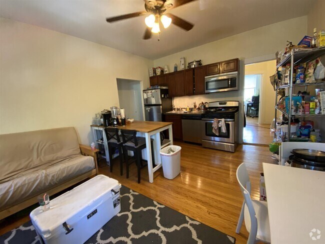 Building Photo - 1200 Cambridge St Unit 1210-5 Rental
