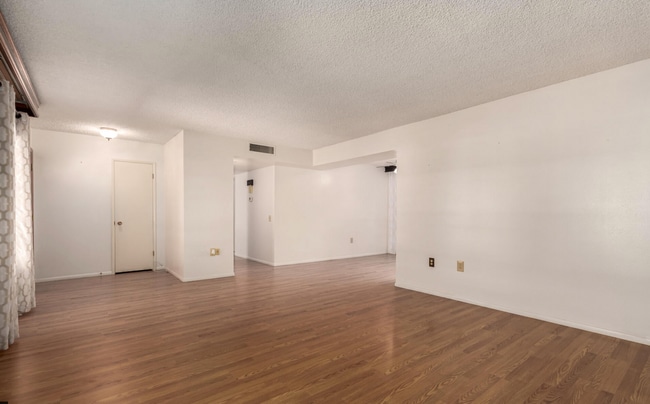 Photo - Great home in an active 55+ community!