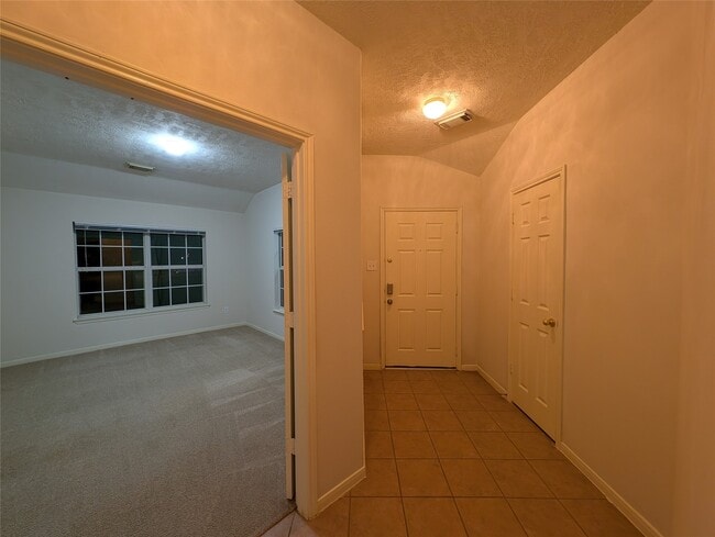 Photo - 19031 Telford Way