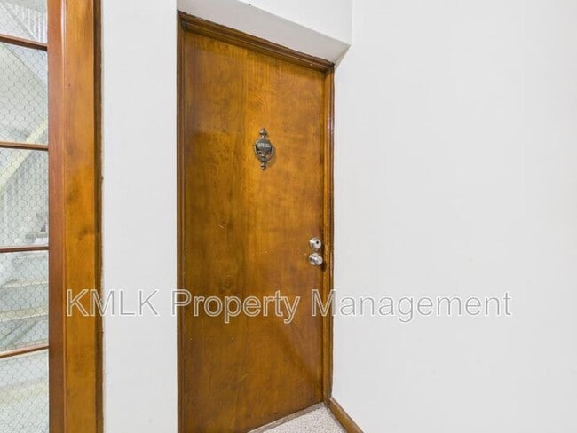 Photo - 1346 Kenilworth Ave