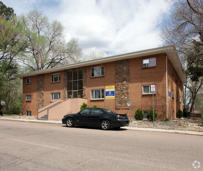 Ivywild Flats - Ivywild Flats Apartments