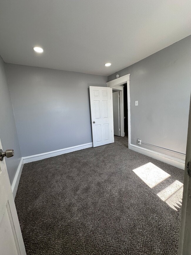 Photo - 7050 Clinton Rd