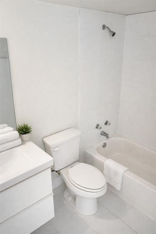 Photo - 415 W 39th St Unit 204, 209, 309