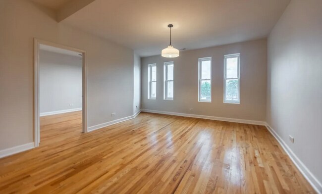 Photo - 1538 N Milwaukee Ave Unit 4F