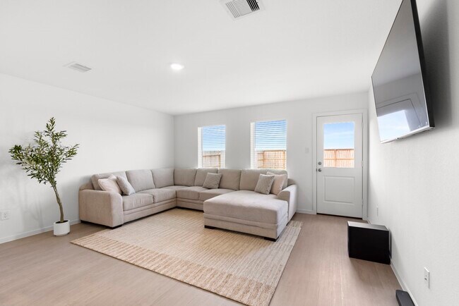 Photo - 16707 Rolling Pasture Ln