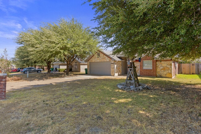 2936 Palomino Trail