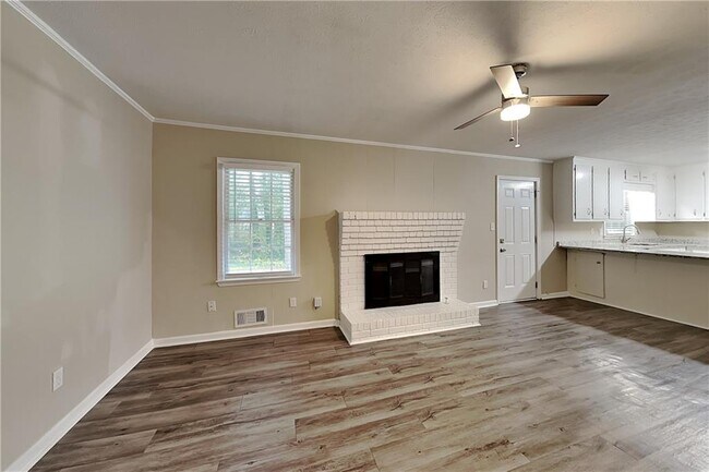 Photo - 3023 Timberline Rd