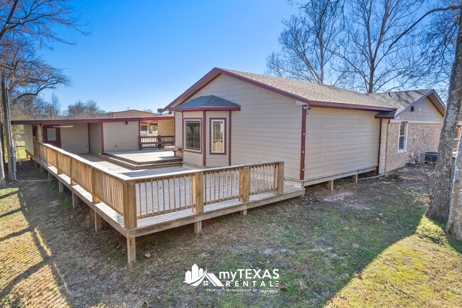Photo - 278 County Rd 2415