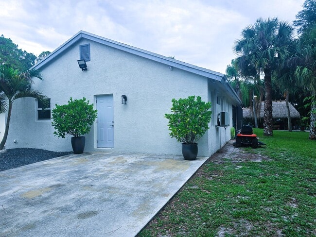 Photo - 17224 90th St N
