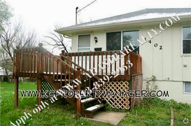 Building Photo - Charming 2 Bed 1 Bath Duplex in Independen... Rental