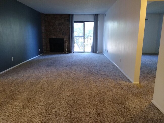 Photo - Awesome 2 Bedroom 2 Bath Condo w/ Garage P... Unit 103
