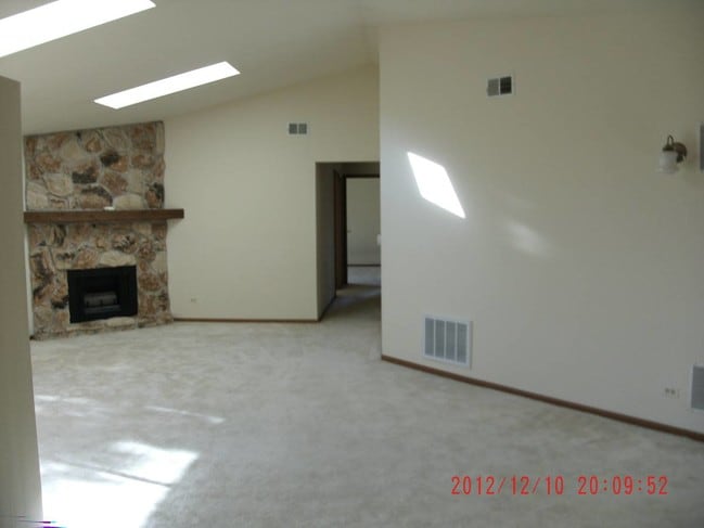 Photo - 1665 Commodore Ct Unit 8