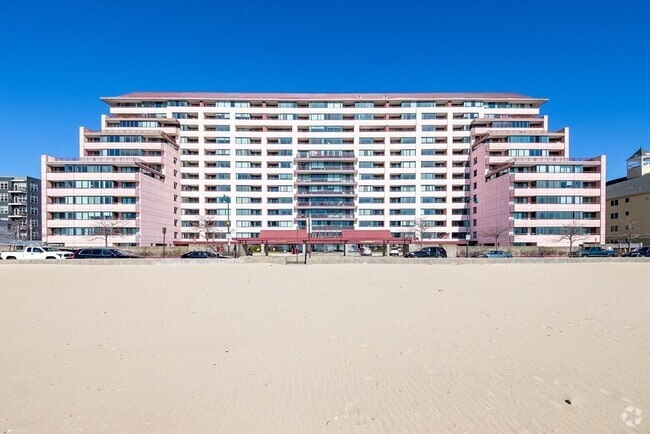 Building Photo - 356 Beach St Unit #2W Rental