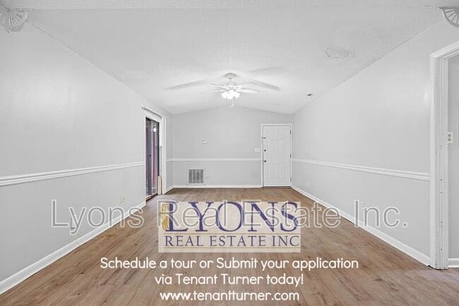 Photo - 2814 Kirkwood Cir