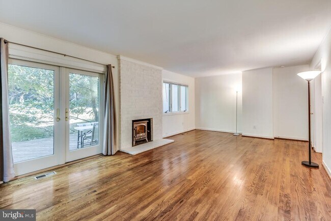 Photo - 7220 Vistas Ln