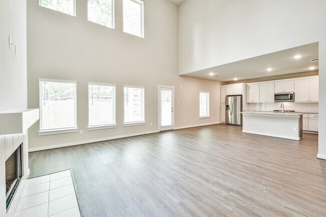 118 Prairie Dawn Cir